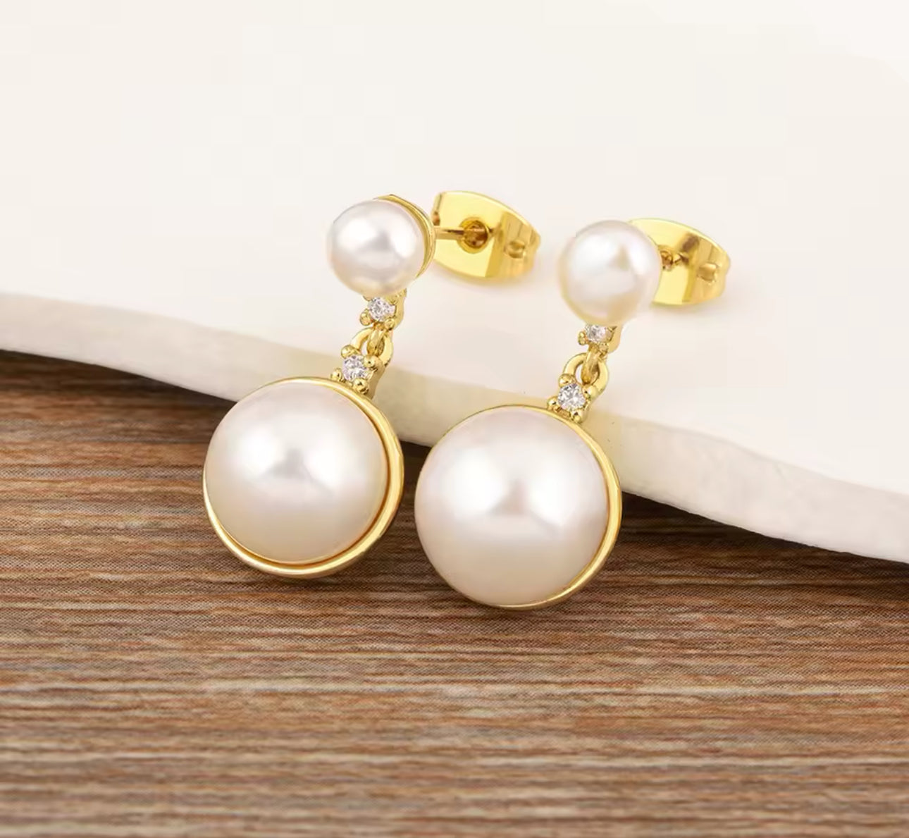 Vintage Inspired Pearl Drop earrings