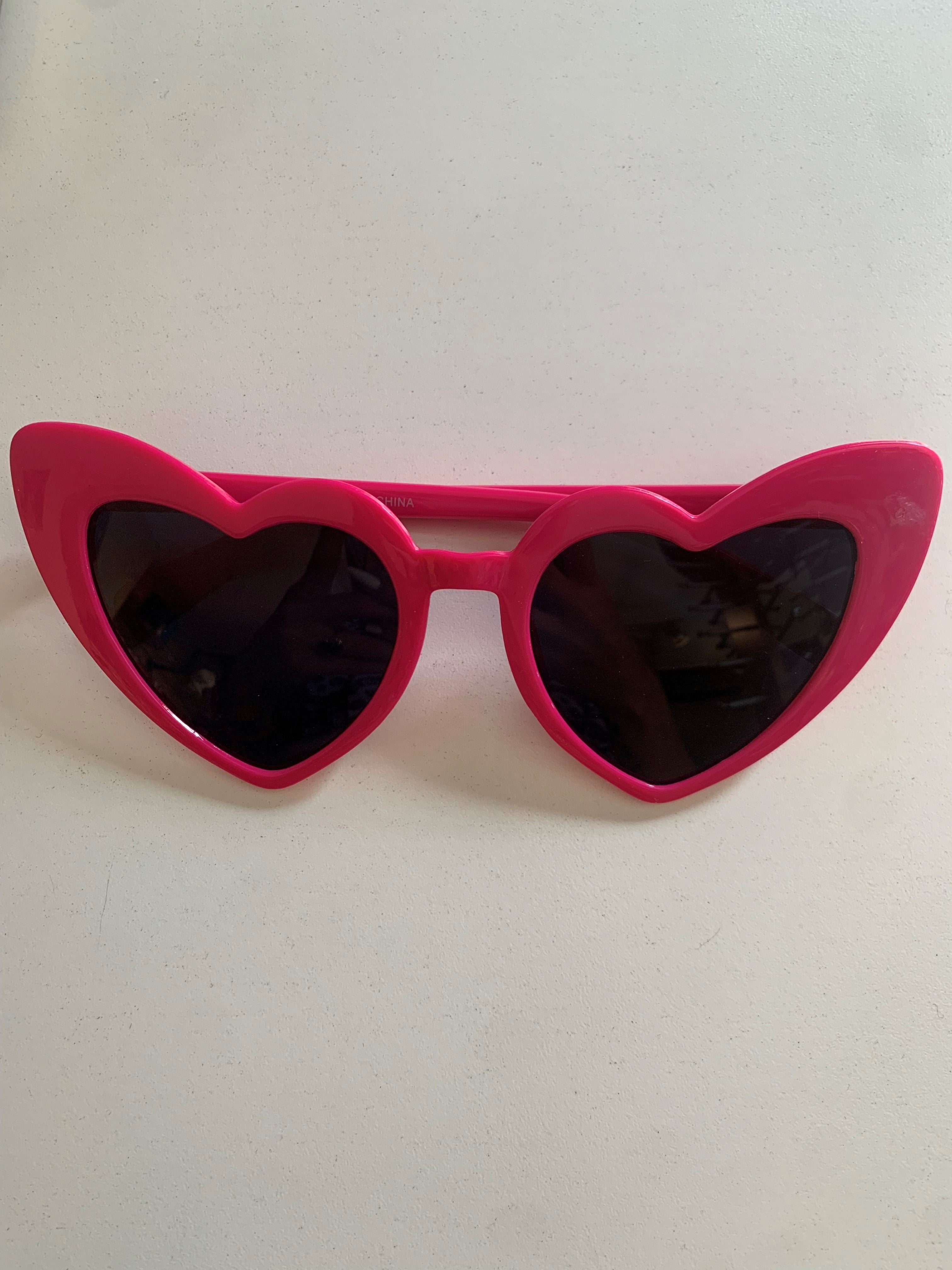 Heart cateye sunnies