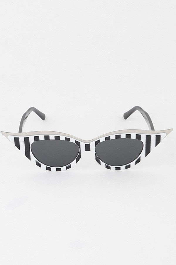 Gold Lined Cat Eye Sunnies