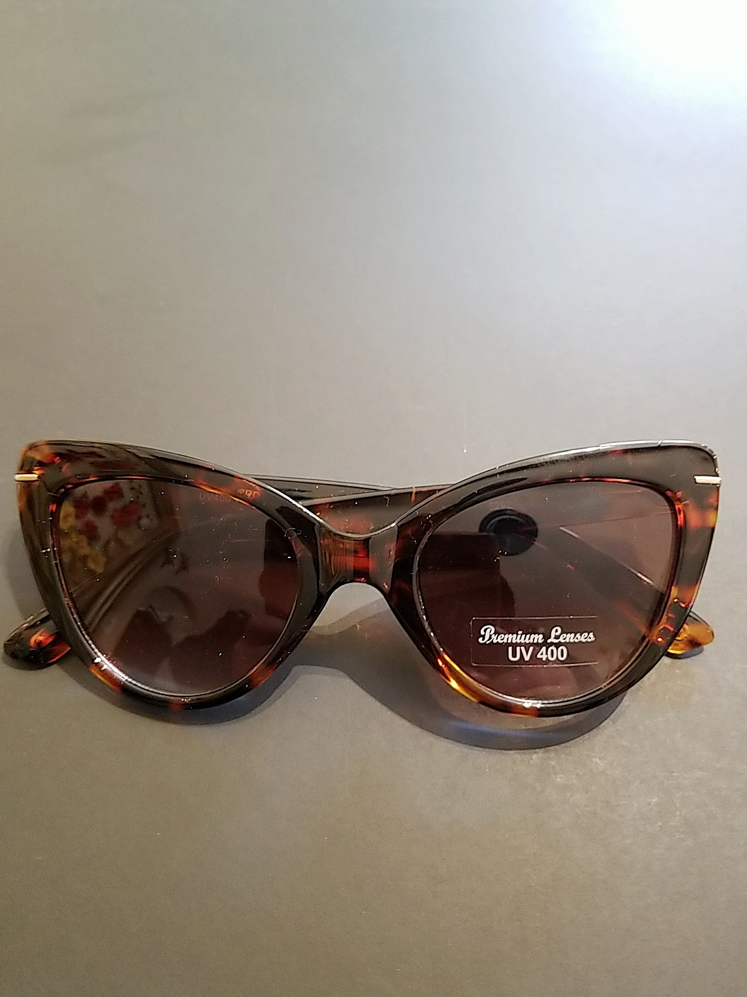 Large Cateye sunnies