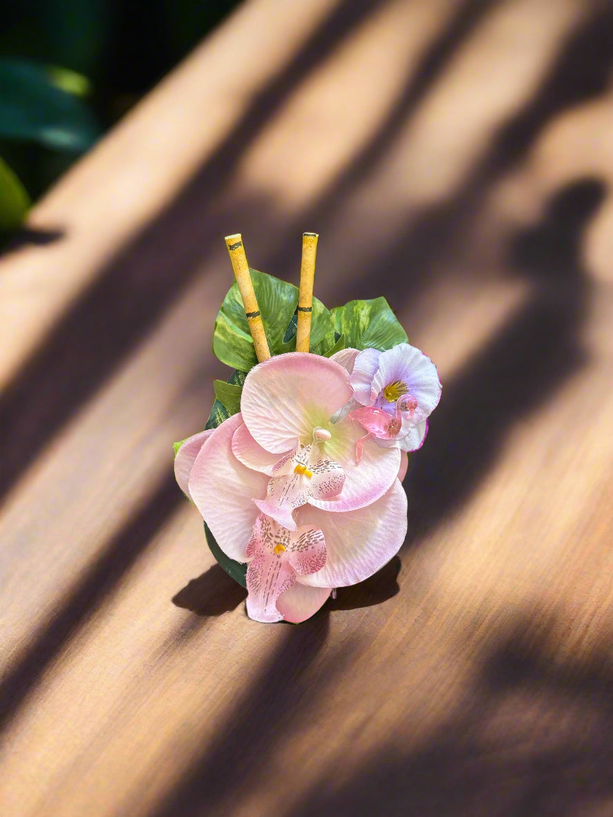 Tropical pinup hair flowers